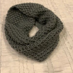 Gray knitted scarf